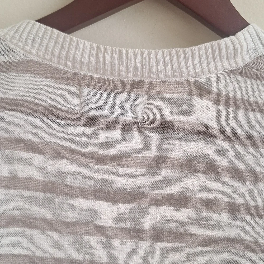 Sonoma Grey and White Striped Cardigan Size Small - Picture 13 of 14